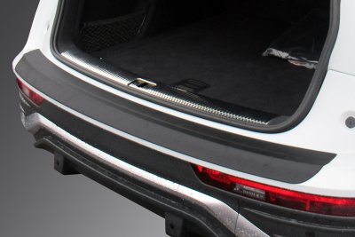 Lastskydd i ABS-plast till Audi Q5 från 2017-